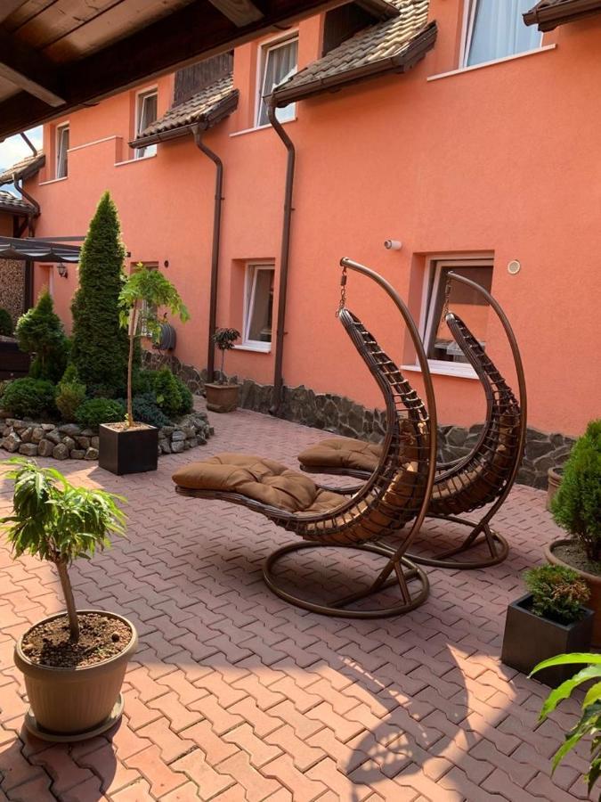 Braun Residence Săcele Exterior foto